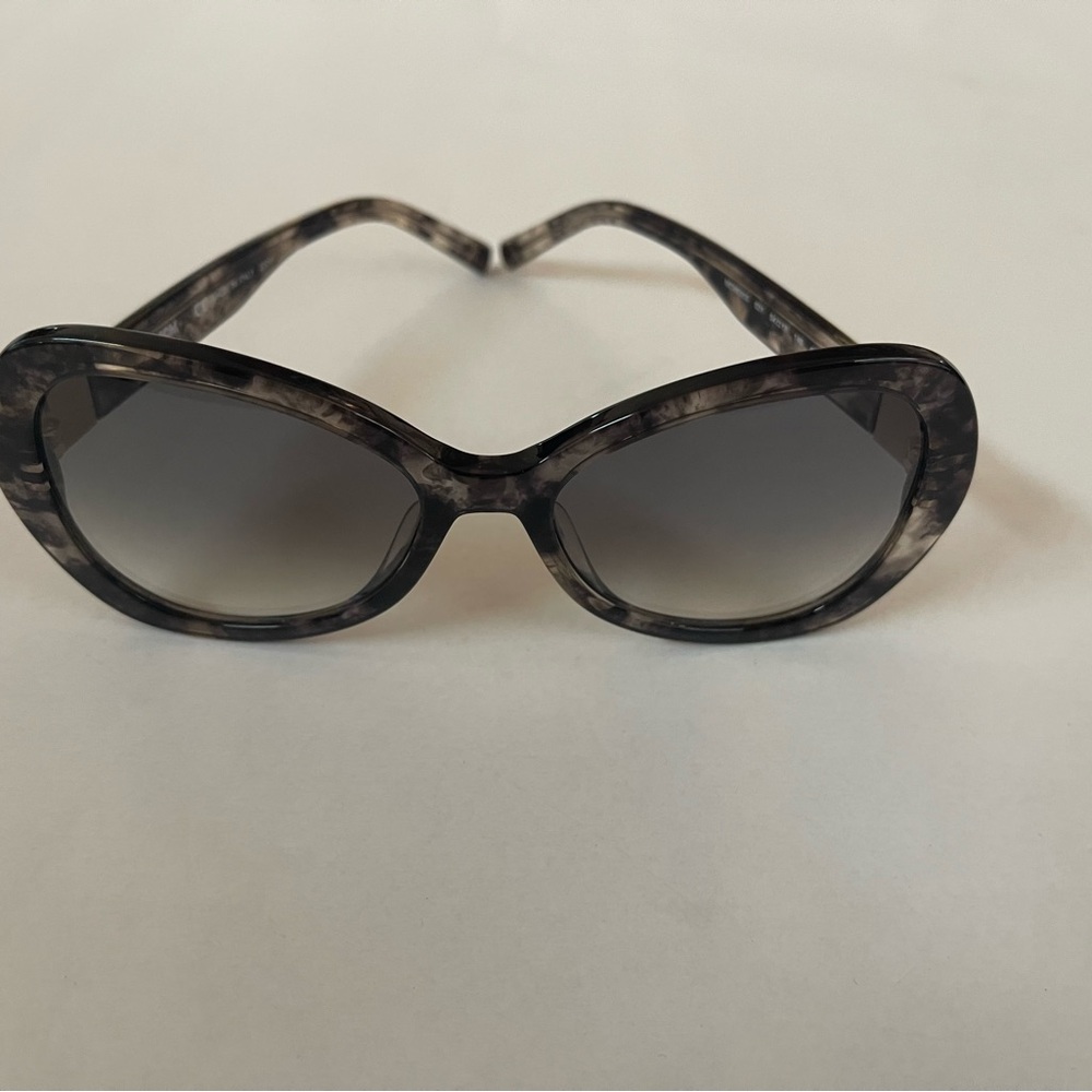 MCM Women's Grey Marble Sunglasses - Picture 5 of 7